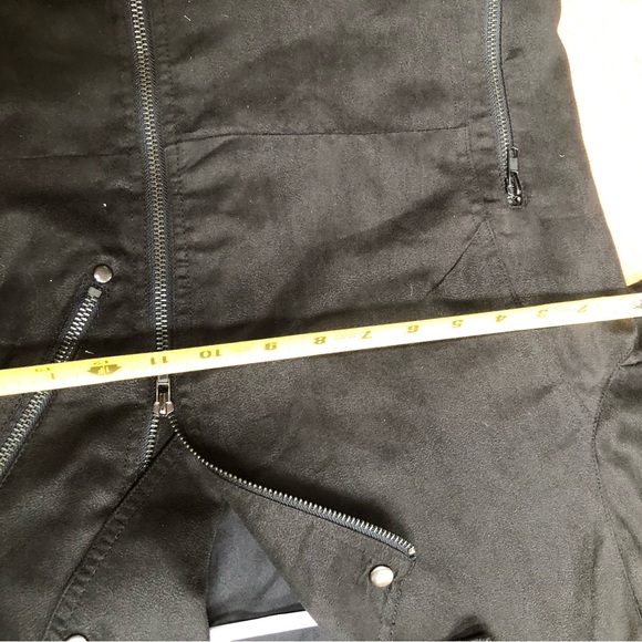 Caruso Caruso Cropped Jacket - Picture 7 of 12